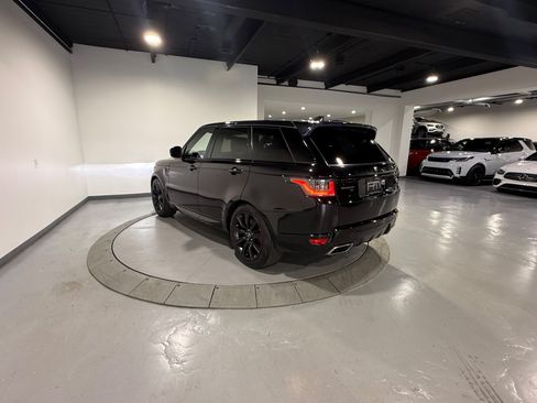 Used 2021 Land Rover Range Rover Sport HST AWD/4WD image 11