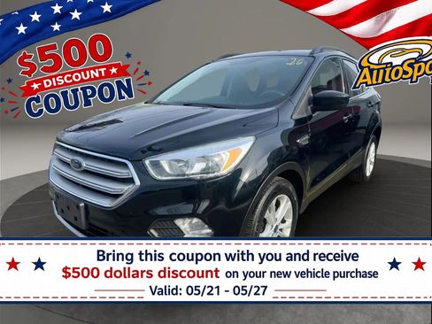 Used 2018 Ford Escape SE w/ SE Sync 3 Package AWD/4WD image 1