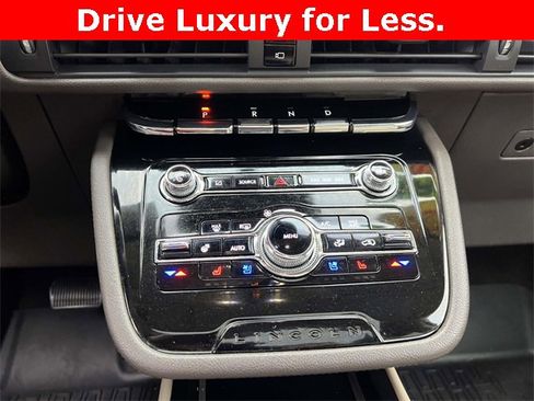 Used 2022 Lincoln Corsair AWD w/ Premium Package image 20