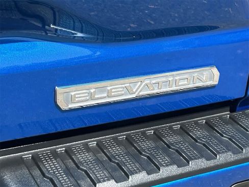 Used 2023 GMC Sierra 1500 Elevation image 44