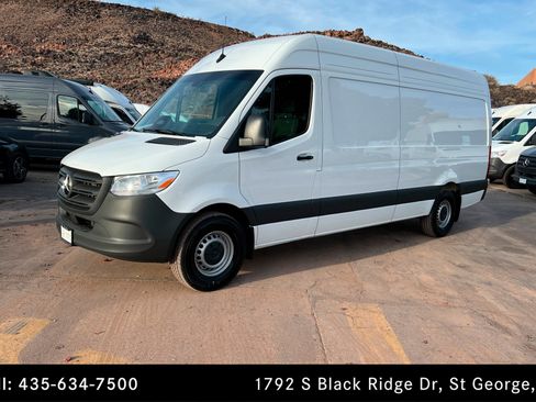 New 2026 Mercedes-Benz Sprinter 2500 image 1