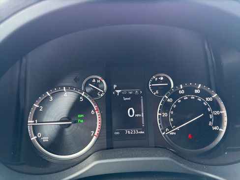 Used 2022 Lexus GX 460 Premium w/ Premium Plus Package image 13