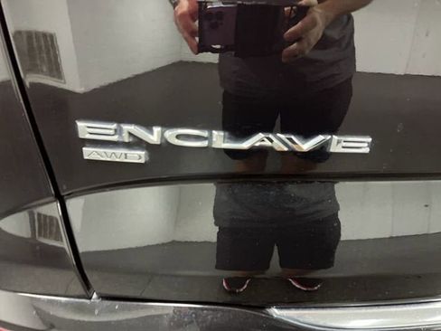Certified 2024 Buick Enclave Avenir w/ Avenir Technology Package AWD/4WD image 33
