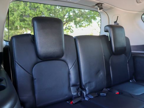 Used 2017 INFINITI QX80 4WD image 21