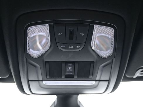 Used 2022 RAM 1500 Big Horn image 15