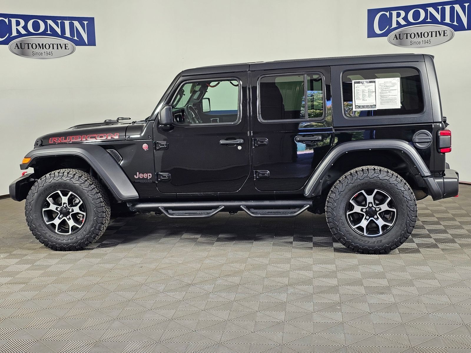 Used 2021 Jeep Wrangler Unlimited Rubicon w/ LED Lighting Group AWD/4WD image 35