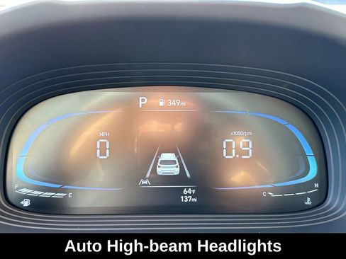 Used 2023 Hyundai Venue SEL image 10