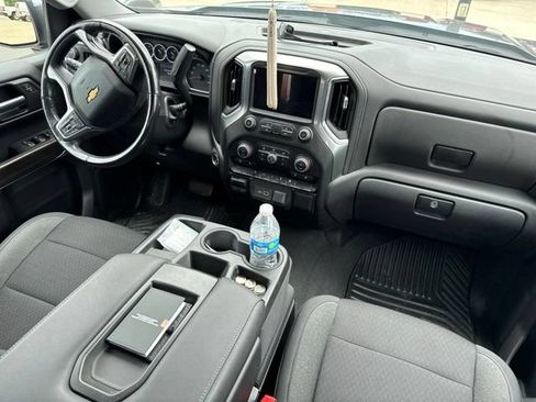 Used 2021 Chevrolet Silverado 1500 LT w/ Bed Protection Package AWD/4WD image 8