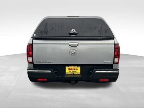 Used 2017 Honda Ridgeline RTL-T image 8