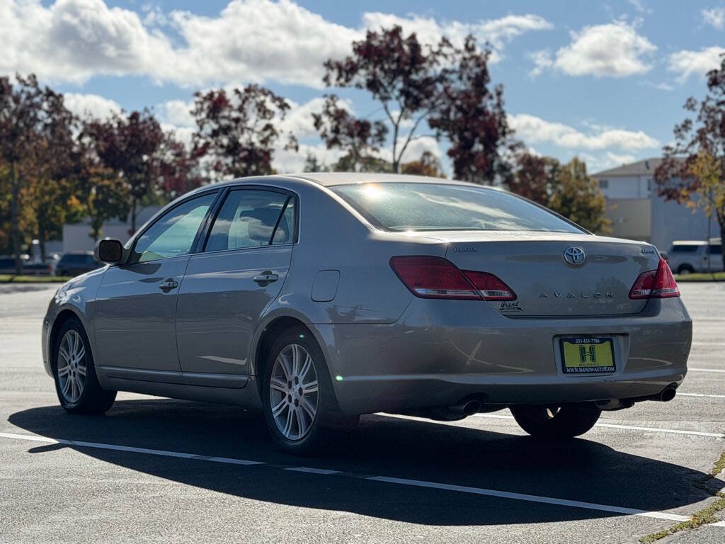 Used 2006 Toyota Avalon Limited FWD image 3