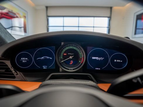 Used 2024 Porsche 911 S/T image 18