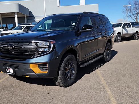 New 2026 Ford Expedition Tremor image 2