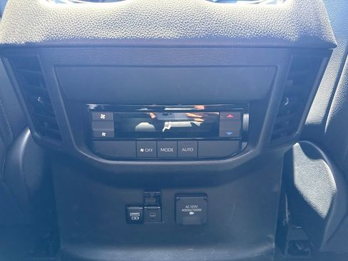 Used 2025 Toyota Sequoia Limited w/ Tow Technology Package AWD/4WD image 15