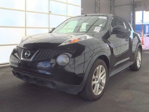 Used 2014 Nissan Juke S image 2
