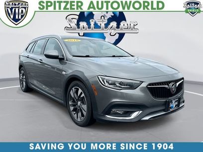 Used 2018 Buick Regal Essence w/ Driver Confidence Package #1