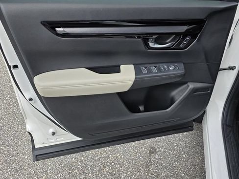 Used 2025 Honda CR-V EX-L image 32