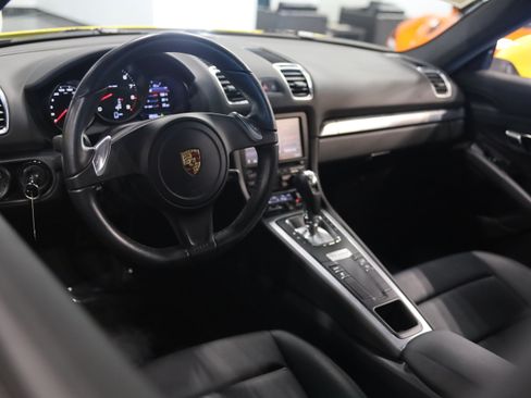 Used 2015 Porsche Cayman RWD image 32