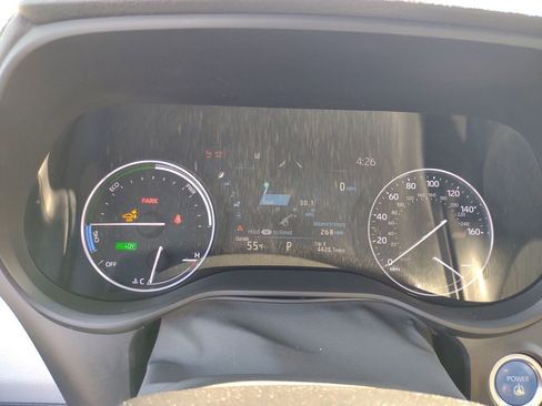 Used 2021 Toyota Sienna Limited image 15