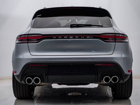 Certified 2026 Porsche Macan AWD/4WD image 10