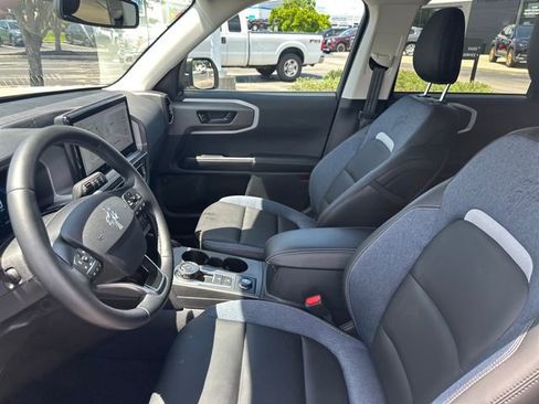Used 2025 Ford Bronco Sport Outer Banks w/ Outer Banks Tech Package+ AWD/4WD image 10