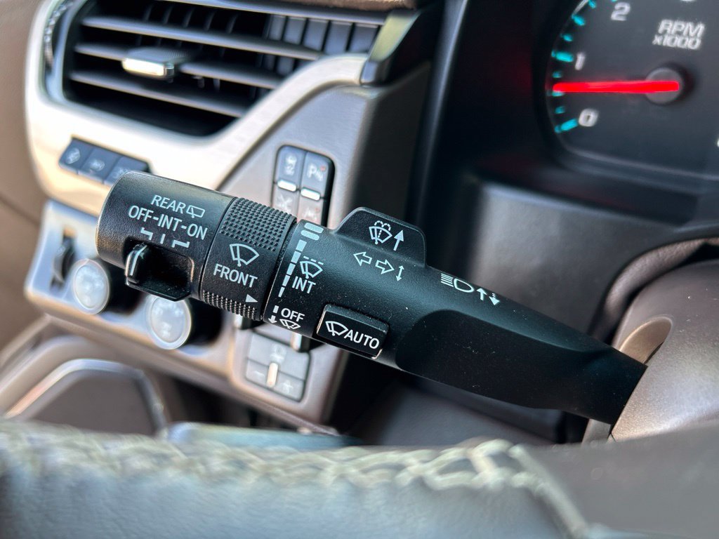 Used 2019 GMC Yukon XL Denali AWD/4WD image 19