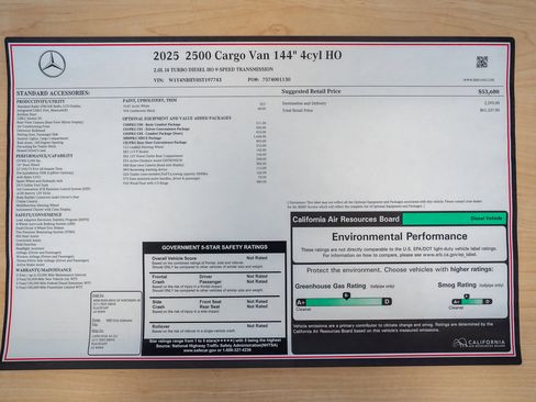 Used 2025 Mercedes-Benz Sprinter 2500 image 34