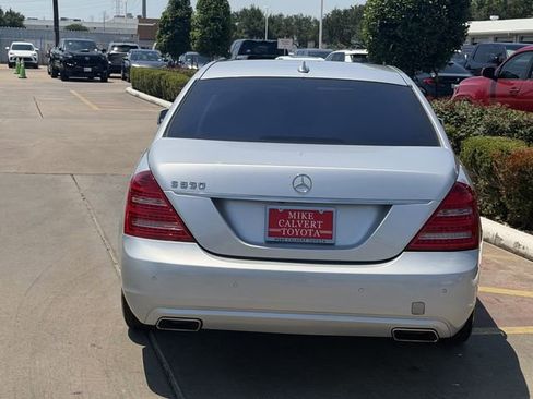 Used 2010 Mercedes-Benz S 550 image 6