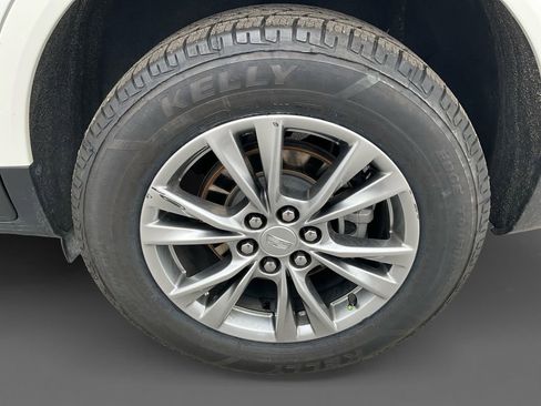 Used 2023 Cadillac XT5 Premium Luxury image 8