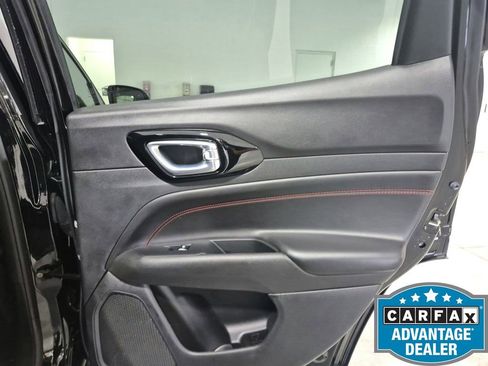 Used 2024 Jeep Compass Trailhawk AWD/4WD image 25