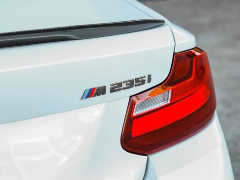 Used 2015 BMW M235i Coupe image 58