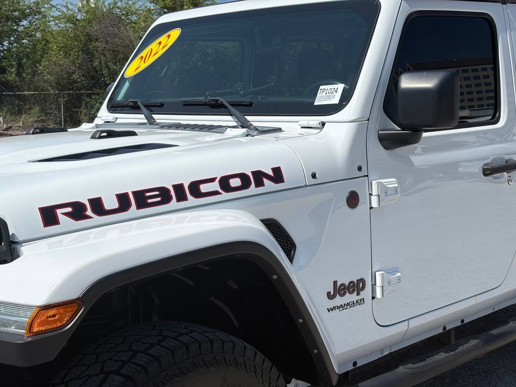 Used 2022 Jeep Wrangler Unlimited Rubicon w/ LED Lighting Group AWD/4WD image 10