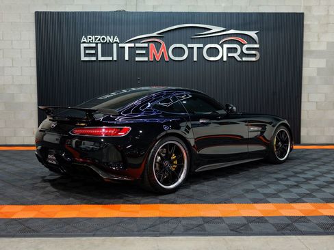 Used 2018 Mercedes-Benz AMG GT R image 18