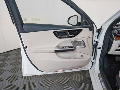 Certified 2022 Mercedes-Benz C 300 Sedan image 22