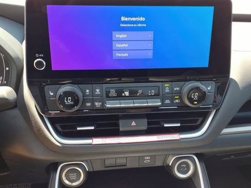 New 2026 Toyota Grand Highlander XLE AWD/4WD image 12