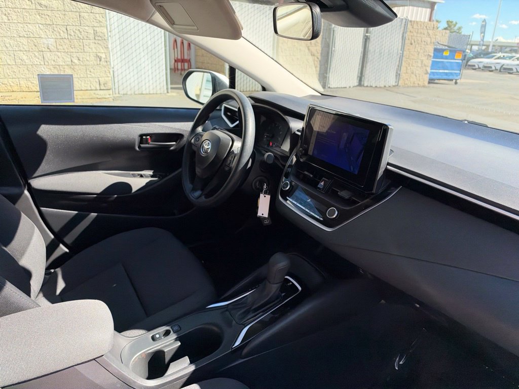 Certified 2025 Toyota Corolla LE FWD image 21