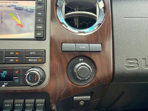 Used 2012 Ford F350 Lariat w/ Lariat Ultimate Pkg AWD/4WD image 25