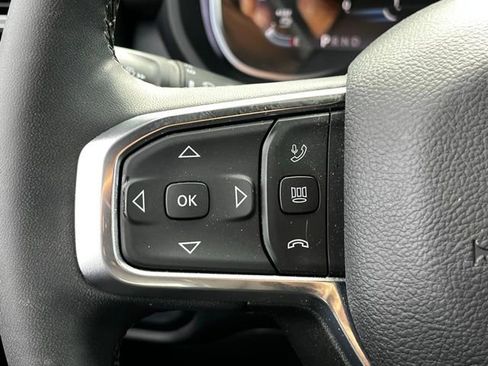 Used 2025 RAM 2500 Laramie image 22