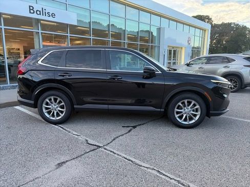 Used 2024 Honda CR-V EX-L image 2