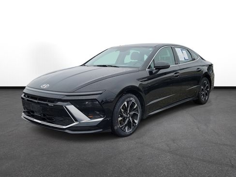 Certified 2024 Hyundai Sonata SEL image 2