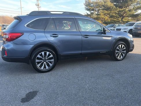 Used 2015 Subaru Outback 2.5i Limited image 11