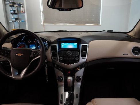 Used 2012 Chevrolet Cruze LT w/ RS Package image 12