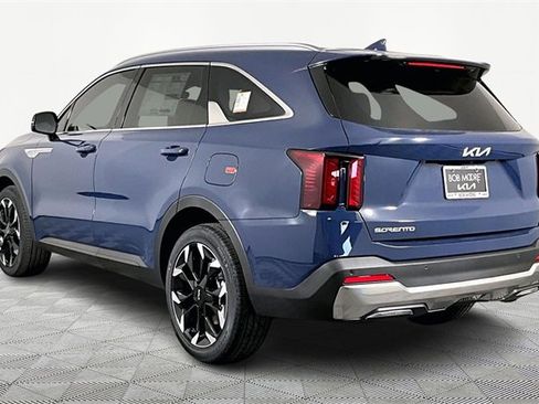 New 2026 Kia Sorento EX image 4
