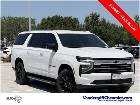 New 2026 Chevrolet Suburban LT w/ Comfort Package RWD image 2