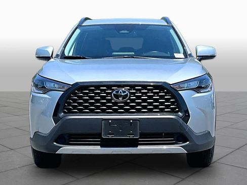 Used 2023 Toyota Corolla Cross LE AWD/4WD image 4