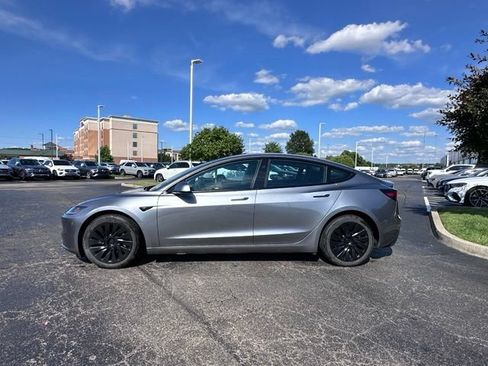 Used 2025 Tesla Model 3 Long Range AWD/4WD image 7