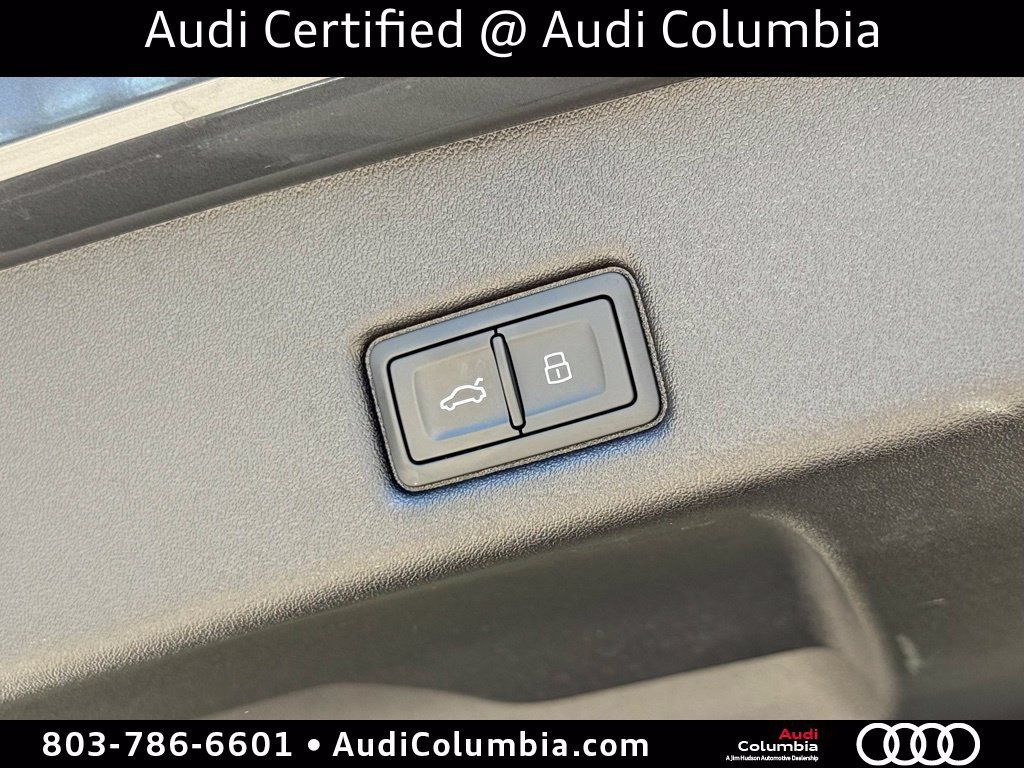 Certified 2025 Audi Q5 Premium w/ Convenience Package AWD/4WD image 18
