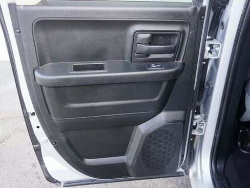 Used 2018 RAM 1500 Express w/ Express Value Package image 21