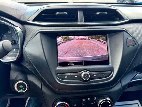 Used 2023 Chevrolet TrailBlazer LT image 19
