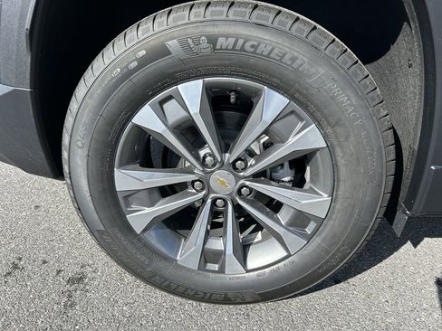 New 2026 Chevrolet Equinox LT image 9