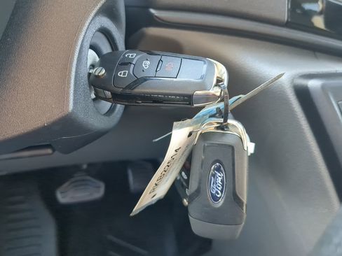 Used 2024 Ford Transit 350 XLT image 26